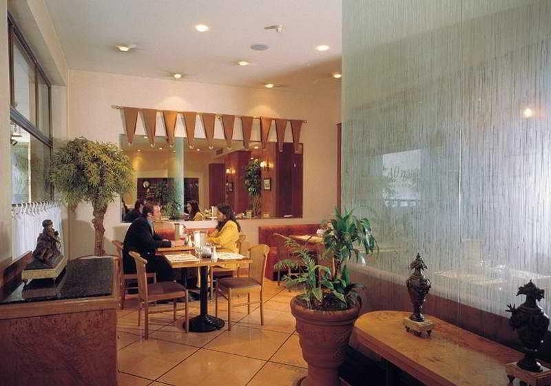 Best Western Esperia Palace Hotel أثينا المظهر الداخلي الصورة